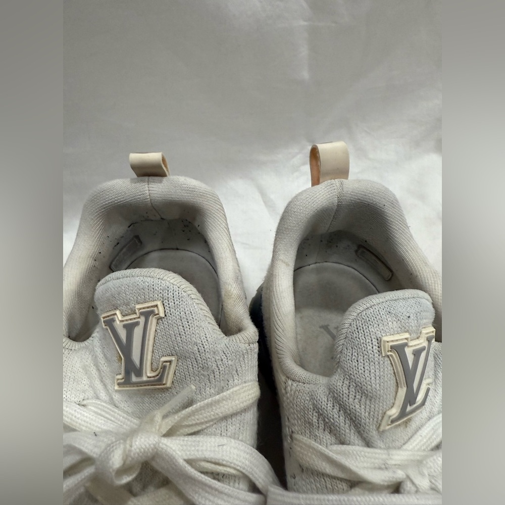 Men’s Louis Vuitton VNR Sneaker - Picture 13 of 14